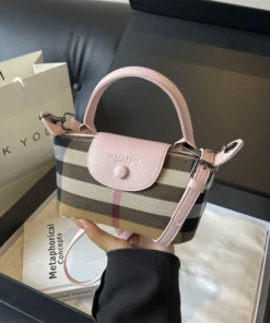 Collection Élégance : Mini Sac à Main « Rose»