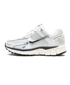Nike Zoom Vomero 5 Photon Dust