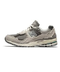 New Balance 2002R Protection Pack Rain Cloud